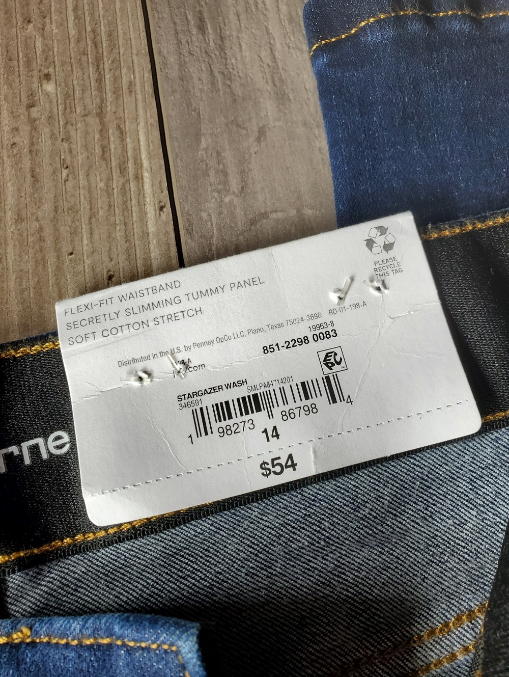 NWT Liz Claiborne Mid-Rise Sara Bootcut Dark Wash Jeans Women's Size 14 - Picture 16 of 16